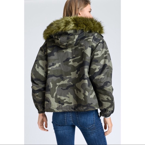 🌺🆕5⭐️Best Seller Camo Fur Lined Parka - Picture 3 of 7